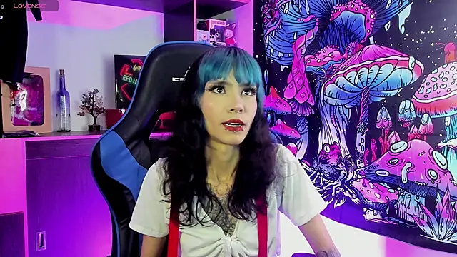 SophieRios online show from 04-17-26, 03:20