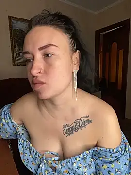 Roxana Bell online show from 05-16-26, 10:47