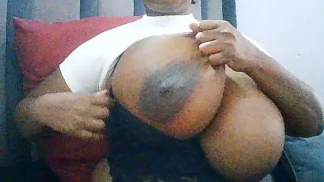 BOOBYXX99 online show from 03-22-26, 07:23