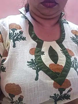 Ravina patil1 online show from 03-05-25, 06:34