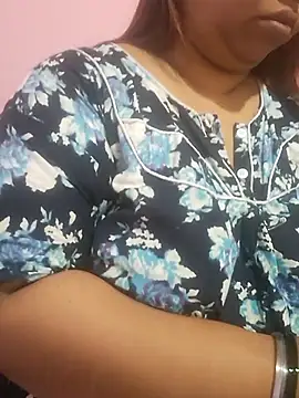Snapshot of Ravina_patil1 chatting on 07-09-26, 06:39 Ravina patil1 online show from 07-09-26, 06:39