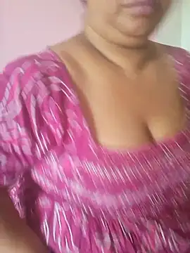 Snapshot of Ravina_patil1 chatting on 07-11-26, 05:32 Ravina patil1 online show from 07-11-26, 05:32
