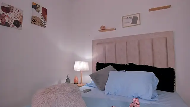 Avaline Blancx online show from 01-25-25, 03:09