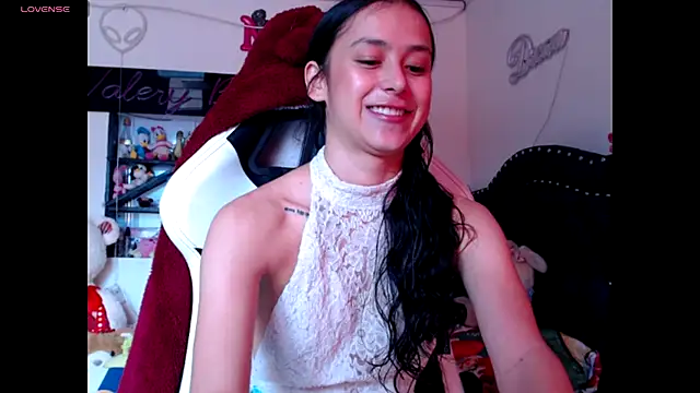 Snapshot of ValeryBaker_ chatting on 11-05-25, 06:52 ValeryBaker online show from 11-05-25, 06:52