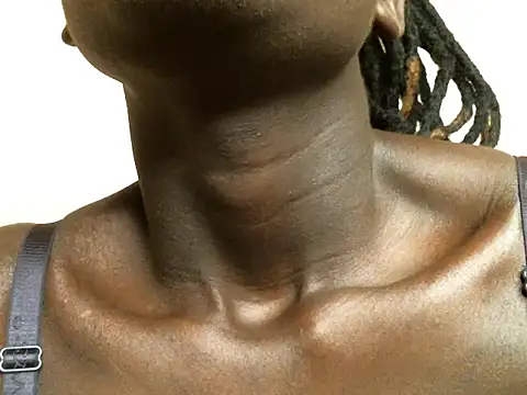 Snapshot of bigassmay chatting on 01-07-25, 12:55 bigassmay online show from 01-07-25, 12:55