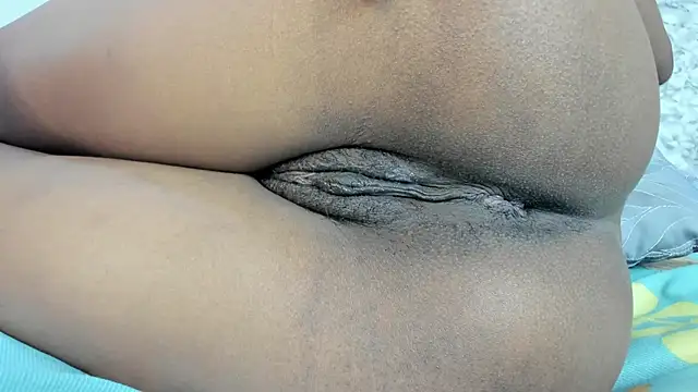 Canhela1 online show from 04-15-26, 11:38