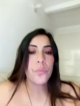 Lena-32 online show from 04-11-26, 11:53