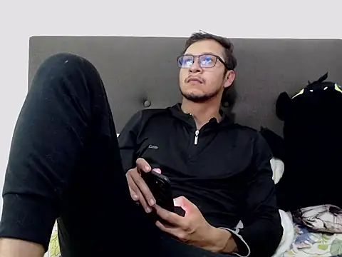 andy loverxx online show from 02-04-26, 06:08