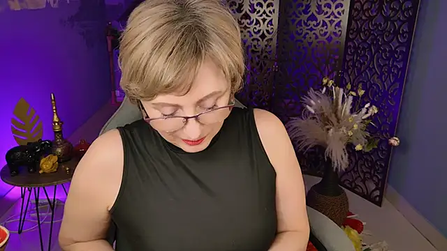 sugar vivien online show from 01-12-25, 04:29