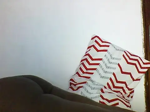 Snapshot of Cute_princcess chatting on 07-14-26, 02:05 Cute princcess online show from 07-14-26, 02:05