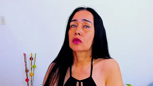 HorniestMilf online show from 03-27-26, 08:08