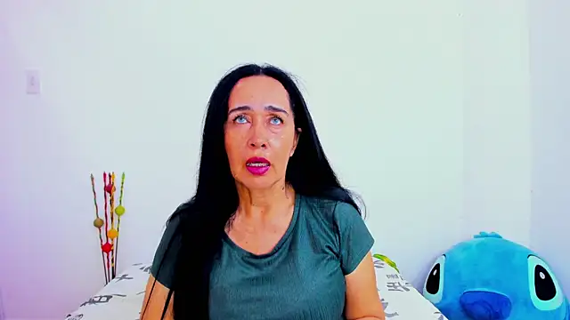 HorniestMilf online show from 04-09-26, 08:25