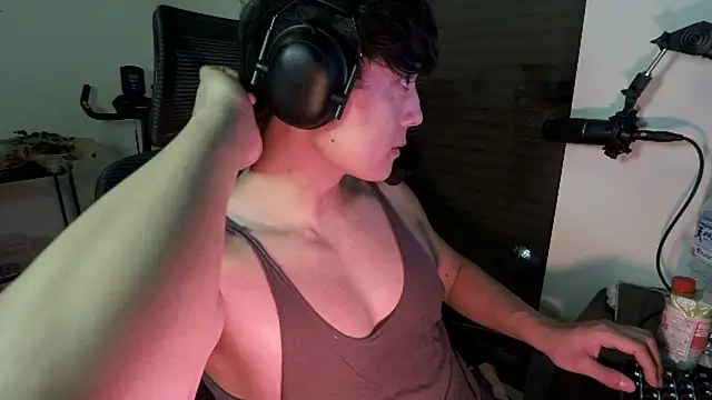 Tkcqcc online show from 04-22-26, 02:40