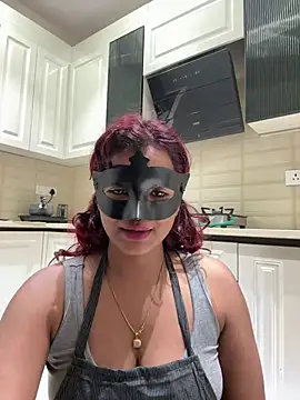 Bad Girl Kayra69 online show from 04-09-26, 07:58