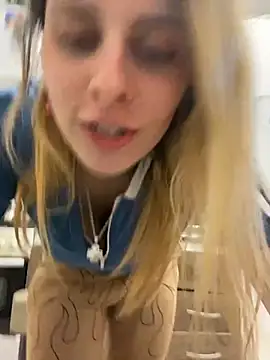 FlorBich online show from 11-30-25, 06:28