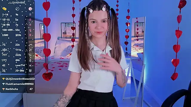 Lil Amelie online show from 02-10-25, 04:47