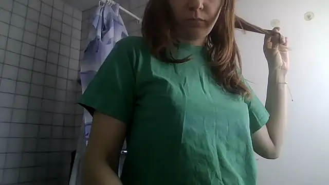 Snapshot of JasmineGlamour chatting on 04-19-26, 03:11 JasmineGlamour online show from 04-19-26, 03:11