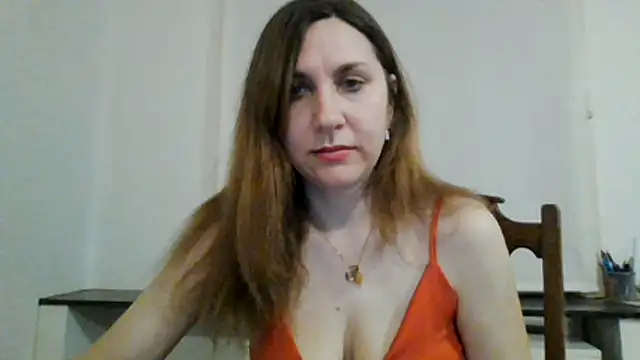 Snapshot of JasmineGlamour chatting on 05-15-26, 12:50 JasmineGlamour online show from 05-15-26, 12:50