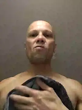 Snapshot of wedge75 chatting on 12-27-24, 07:40 wedge75 online show from 12-27-24, 07:40