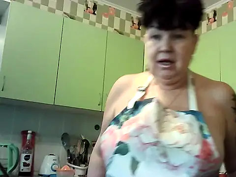 FantasyMichelle online show from 02-18-25, 07:54