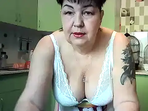 FantasyMichelle online show from 02-26-25, 06:15