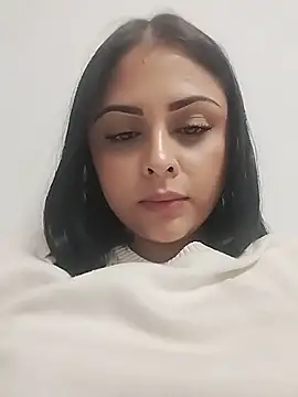 MelannyBell online show from 01-06-26, 05:16