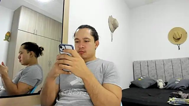 Valerioe online show from 03-13-26, 02:23