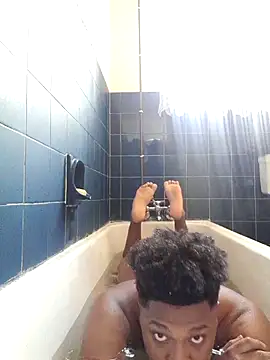 Snapshot of Dionysus chatting on 11-12-25, 01:22 Dionysus online show from 11-12-25, 01:22