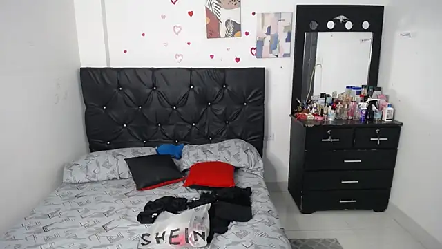 floweer  online show from 10-05-25, 08:07