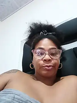 Melanie candy  online show from 04-05-26, 02:42