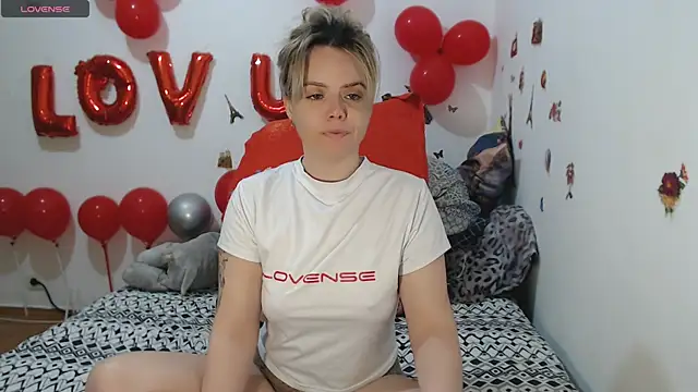 hotmilf4uxxx online show from 03-14-26, 10:10