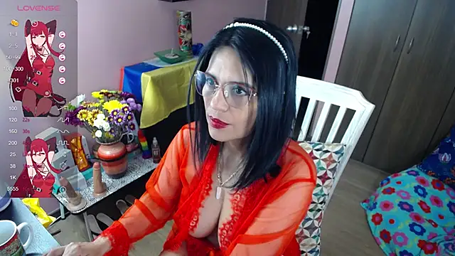 paolagomez  online show from 02-07-25, 04:27