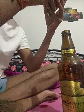 Snapshot of yourluckyfuckboy chatting on 01-05-26, 05:38 yourluckyfuckboy online show from 01-05-26, 05:38