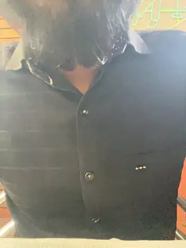 Snapshot of yourluckyfuckboy chatting on 01-07-26, 08:28 yourluckyfuckboy online show from 01-07-26, 08:28