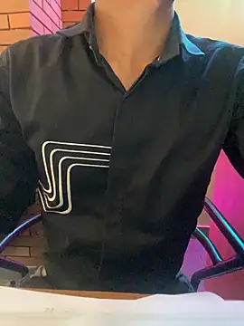 Snapshot of yourluckyfuckboy chatting on 04-01-26, 01:01 yourluckyfuckboy online show from 04-01-26, 01:01