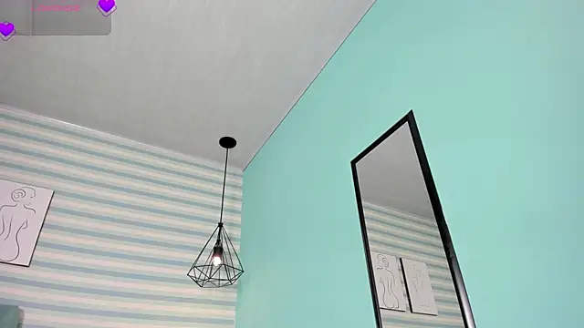 Snapshot of goddess_kianna chatting on 06-06-26, 01:21 goddess kianna online show from 06-06-26, 01:21