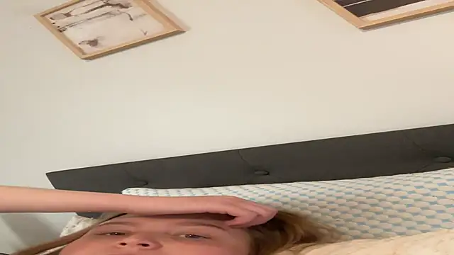 PhatAssBlond online show from 12-24-24, 09:22