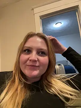 PhatAssBlond online show from 01-01-25, 05:01