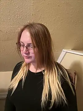 PhatAssBlond online show from 02-02-25, 10:39