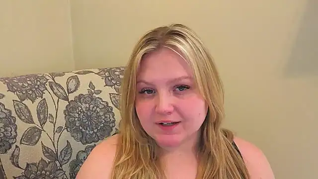 PhatAssBlond online show from 04-08-26, 06:19