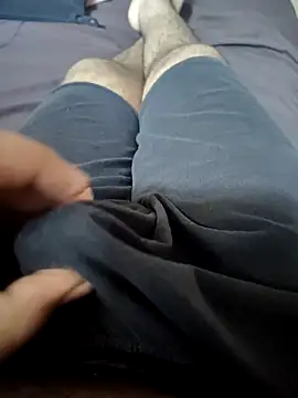 Snapshot of SplitPrestige19 chatting on 12-01-25, 04:39 SplitPrestige19 online show from 12-01-25, 04:39