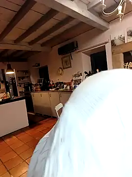 Snapshot of Jade_Emeraud chatting on 01-31-25, 06:03 Jade Emeraud online show from 01-31-25, 06:03