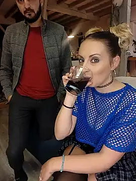 Snapshot of Jade_Emeraud chatting on 02-02-25, 06:42 Jade Emeraud online show from 02-02-25, 06:42