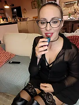 Snapshot of Jade_Emeraud chatting on 03-17-25, 07:58 Jade Emeraud online show from 03-17-25, 07:58