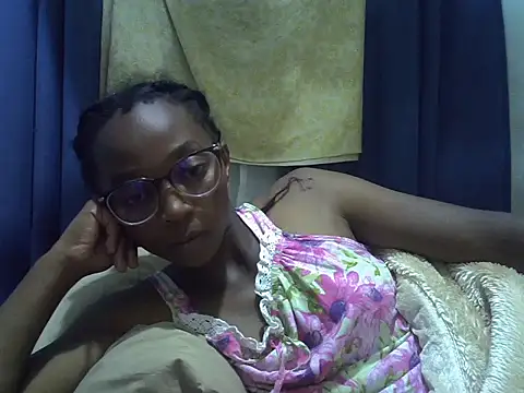 ElianeHot online show from 03-23-26, 07:51