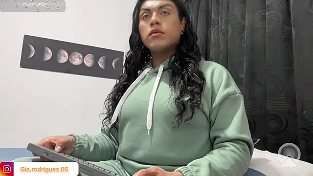 Ariana Rodriguez  online show from 07-05-26, 04:30