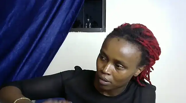 Snapshot of Rasta_tattooed chatting on 03-16-25, 09:16 Rasta tattooed online show from 03-16-25, 09:16