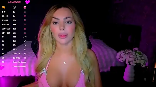 babyleilaa online show from 04-15-26, 08:42