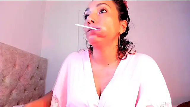 amber demons2021 online show from 02-12-25, 05:48