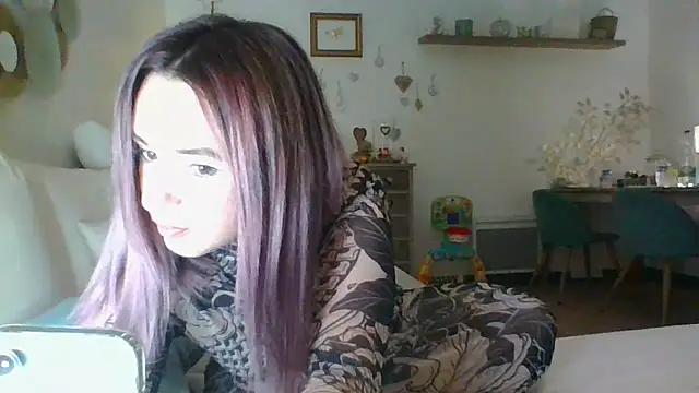 lyajoliee online show from 01-05-25, 08:31